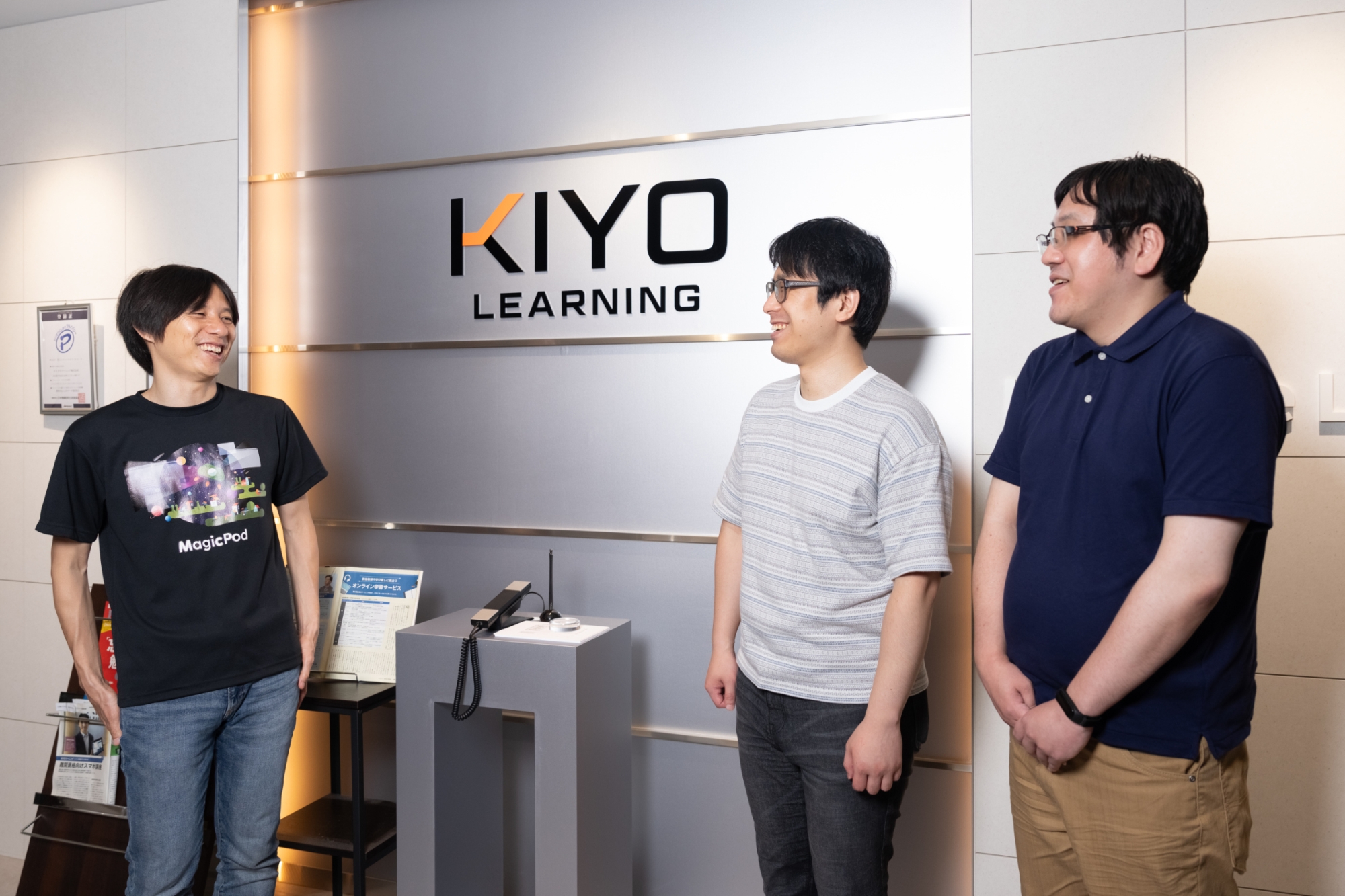 From left: Nozomi Ito, MagicPod CEO Keisuke Tsubone, Lead QA Engineer Masaki Nakai, Senior QA Engineer